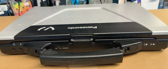 Panasonic Toughbook CF-52 15.4" Laptop - Core i5 CPU M20 @ 2.40 GHz, 4GB RAM 120GB SSD Windows 10 Pro