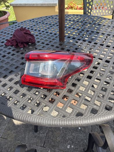 nissan qashqai rear lamp
