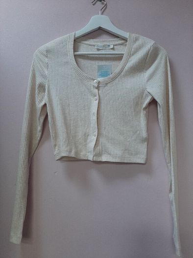 New cardigan long sleeves tag attached