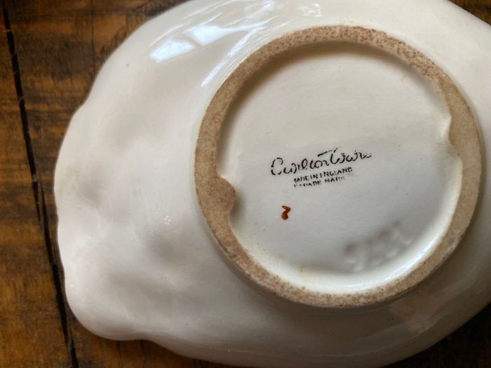Carlton/Beswickware selection