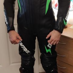 Mens "L" Size Motorbike Suit Motorcycle Biker Race Leather Suits MOTOGP CE Safe