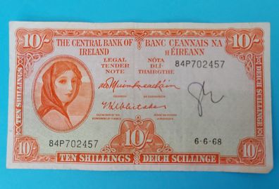 Irish 1968 Lavery ten shilling banknote in V.Fine  condition