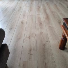 50m2 Laminate flooring in good condition for free