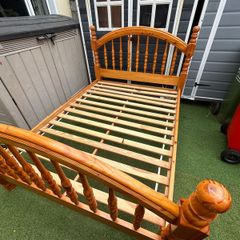 Stunning Extremely Solid 4Ft 6 Double Bed Frame - Can Deliver