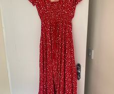 New Stella Morgan dress