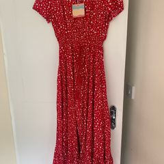 New Stella Morgan dress