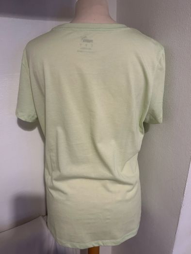 Puma T shirt size L