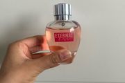 La Rive eternal kiss