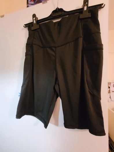 shorts size medium