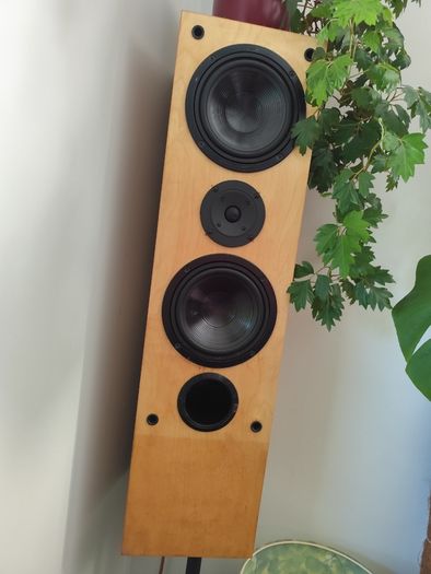 Hi fi set