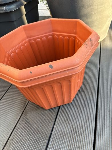 Plant Pots and Saucers Bundle