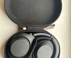 Sony WH-1000XM4 Headphones