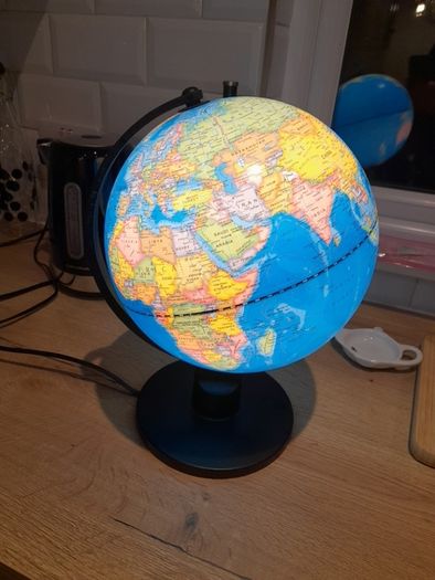 light up globe