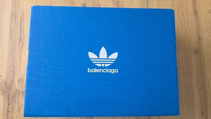 Balenciaga x Adidas speed SIZE 6
