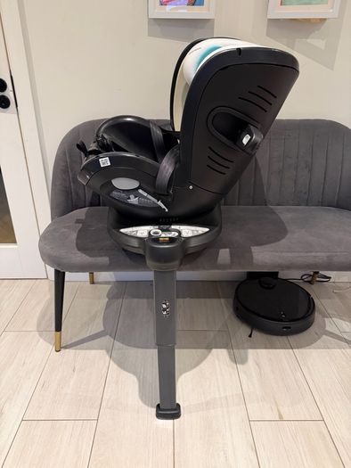 Joie i-Spin 360 ISOFIX great condition (1 of 2 seats, 2nd one on seperate advert)