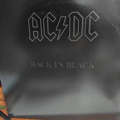 ACDC, Back in Black 2003 repress with inner sleeve and embossed cover