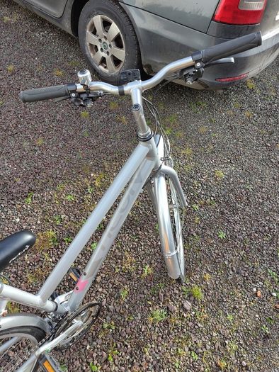 Raleigh Activ Oakland Hybrid Bike