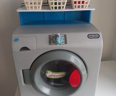 Little Tikes washer dryer