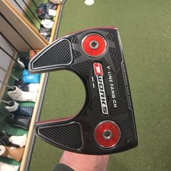 Odyssey Oworks V-Line Fang Putter
