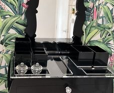 HD Brow Station