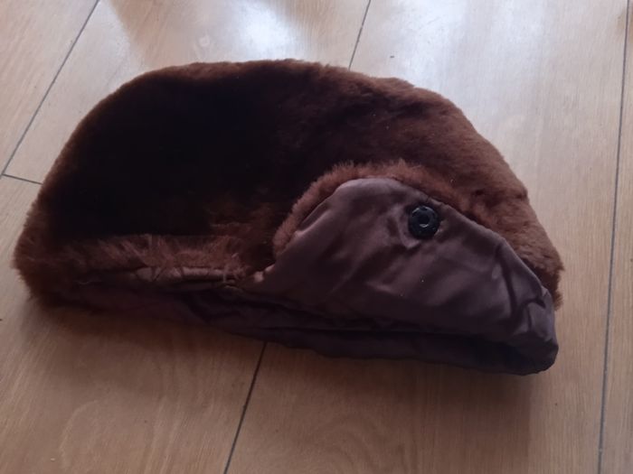 Lambs fur hat