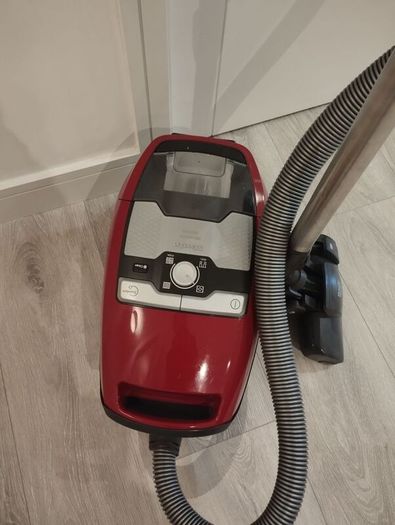 Miele Blizzard CX1