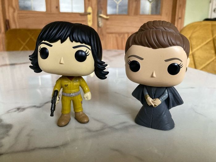 Star Wars / Funko Pop Bobble Heads / Princess Leia & Rose Tico