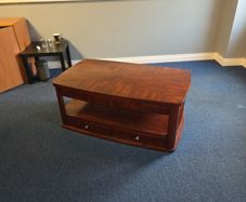 Solid Wood Lift-Top Coffee Table / Work Desk