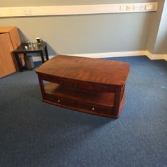 Solid Wood Lift-Top Coffee Table / Work Desk