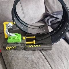 Hot wheels Monster Truck Loop the Loop Launcher