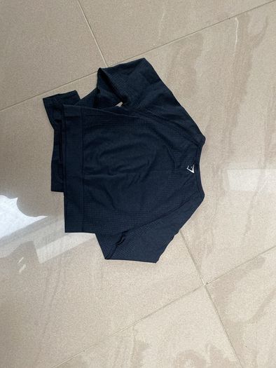Gymshark top