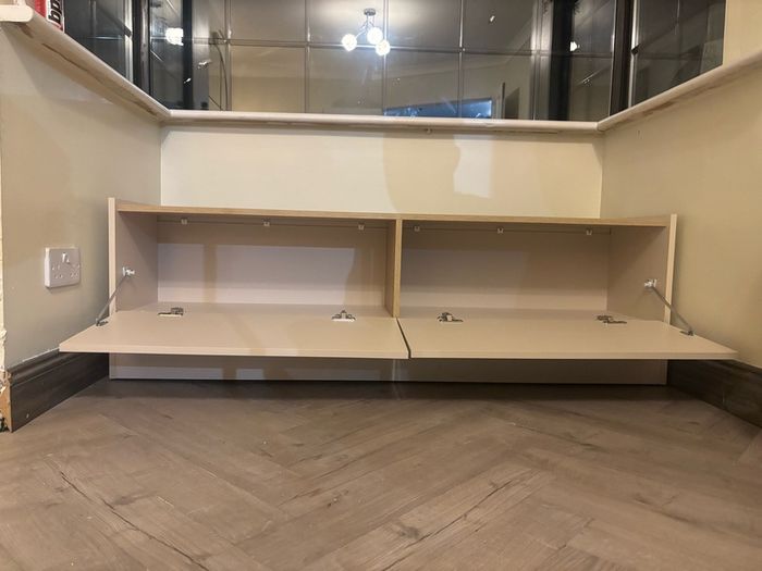 BRAND NEW cashmere tv unit