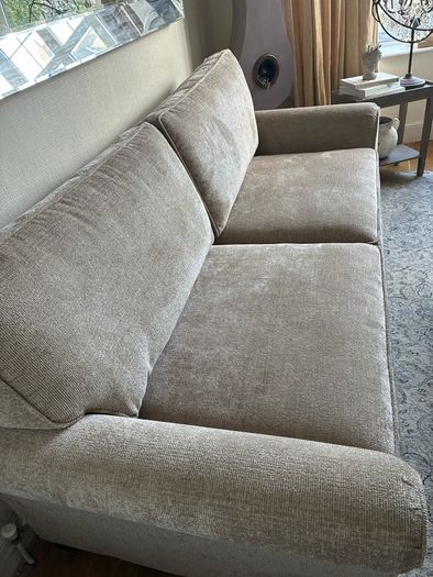 Valencia sofa The Orchard