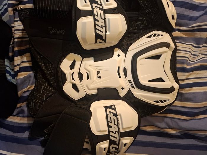 Leatt body armour