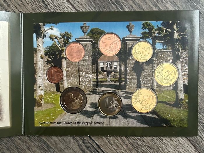 2005 Ireland Central Bank Uncirculated Coin Set Heywood Gardens, Co. Laois.