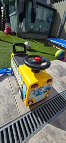 cocomelon School bus