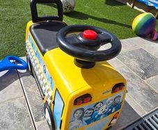 cocomelon School bus
