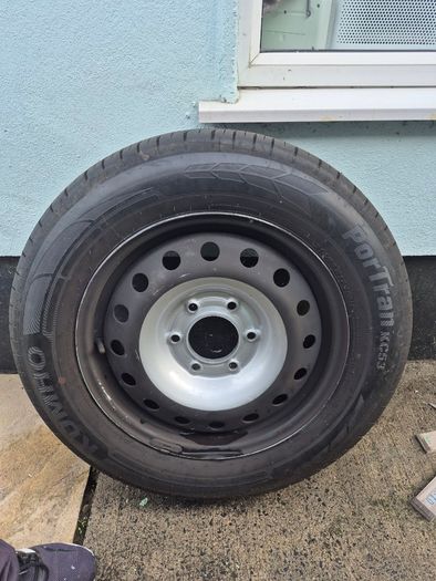 Kumho portran kc53 215/65 r17 108h spare wheel