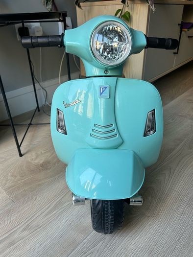 motorised vespa