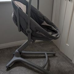 Chicco Baby 5-in-1 crib
