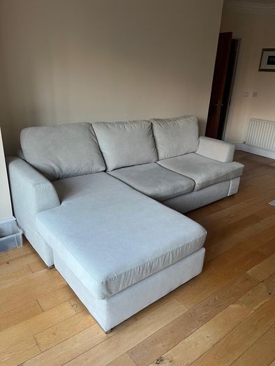 L Shape Couch in cream