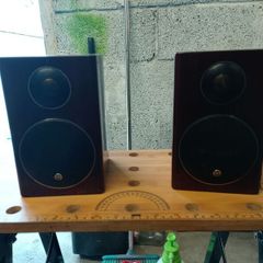 speakers