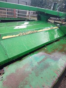 John deer 1365