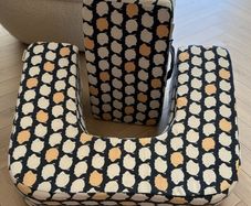 Breastfeeding Pillow - Peanut & Piglet (ideal for 0-6mo babies)