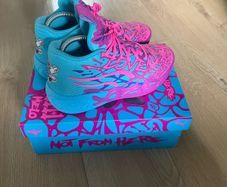 Basketball shoes Lamelo Ball