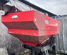 Fertiliser Spreader