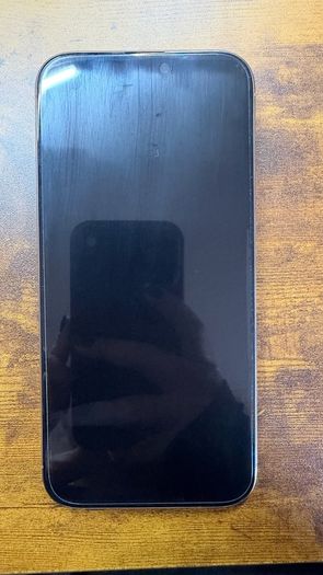 iPhone 16 Pro Max 256GB - 92% Battery Health + 9 Cases