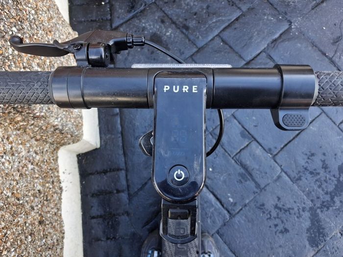 Pure electric scooter