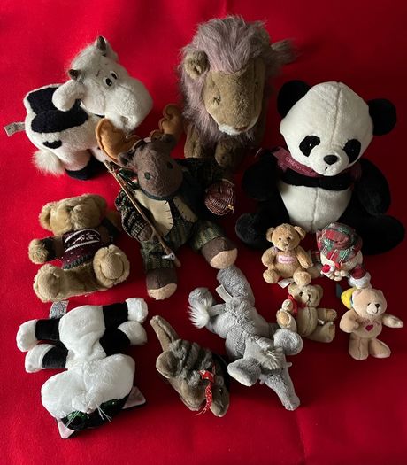 Selection of soft toys, 12 in total