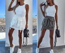 Cargo cream skirt with pockets